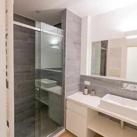 Overlooking The Apartamento