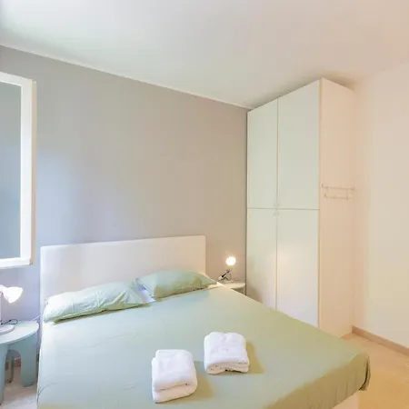 Overlooking The Apartament Malgrate