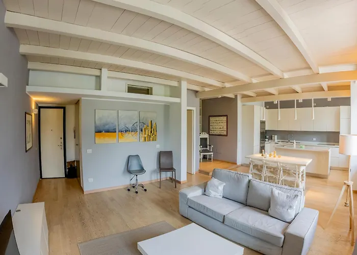 Apartamento Overlooking The *